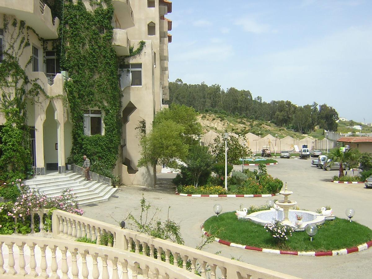 Mimosa Palace Hotel Annaba Exterior photo